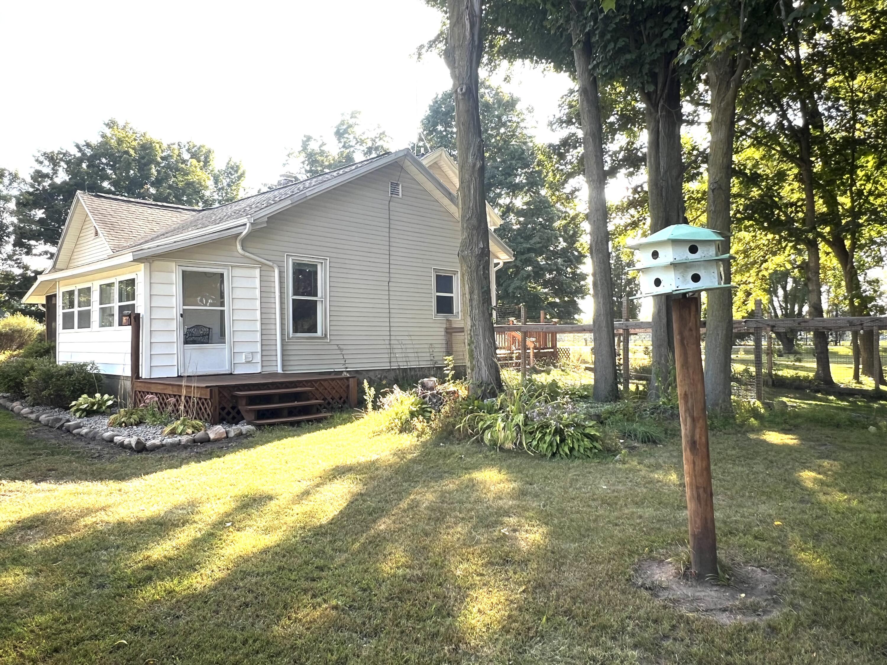 4251 Squires Road Quincy, MI 49082 - Photo 25 of 27 IMG_8606
