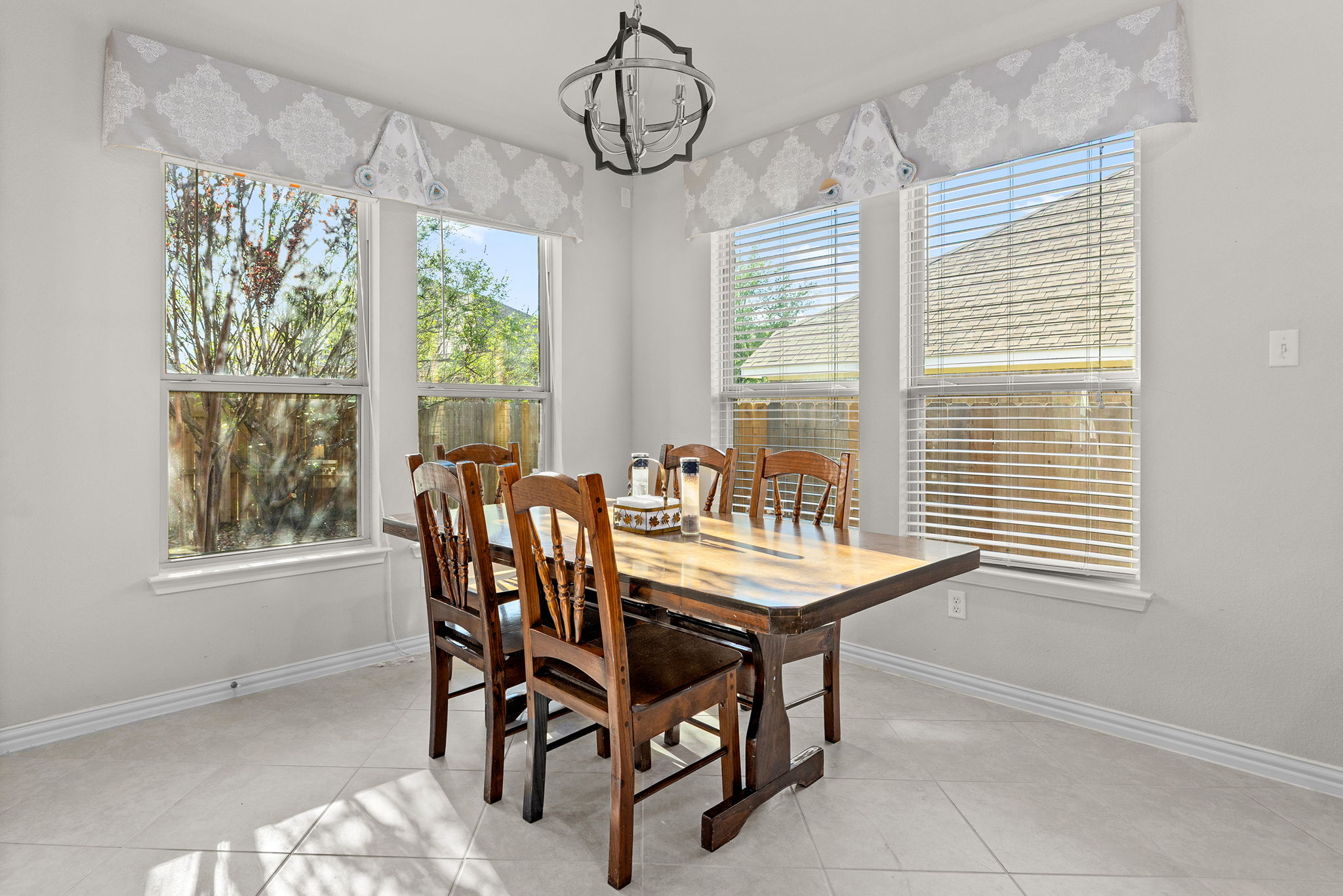229 Sangiovese Leander, TX 78641 - Photo 30 of 37 breakfast area