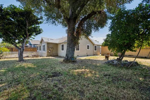 $1,195,000 | 240 Berkshire Avenue, Redwood City, CA 94063