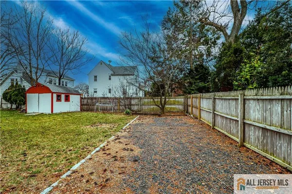 $900,000 | 15 Riverview Avenue, Edison, NJ 08817