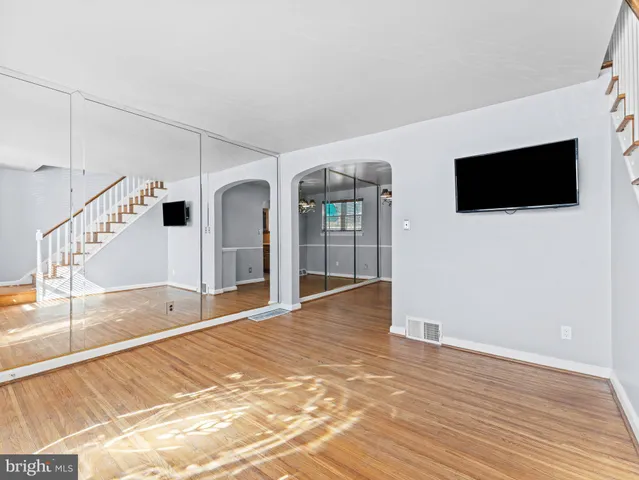 $170,000 | 5416 Sycamore Street, Philadelphia, PA 19120