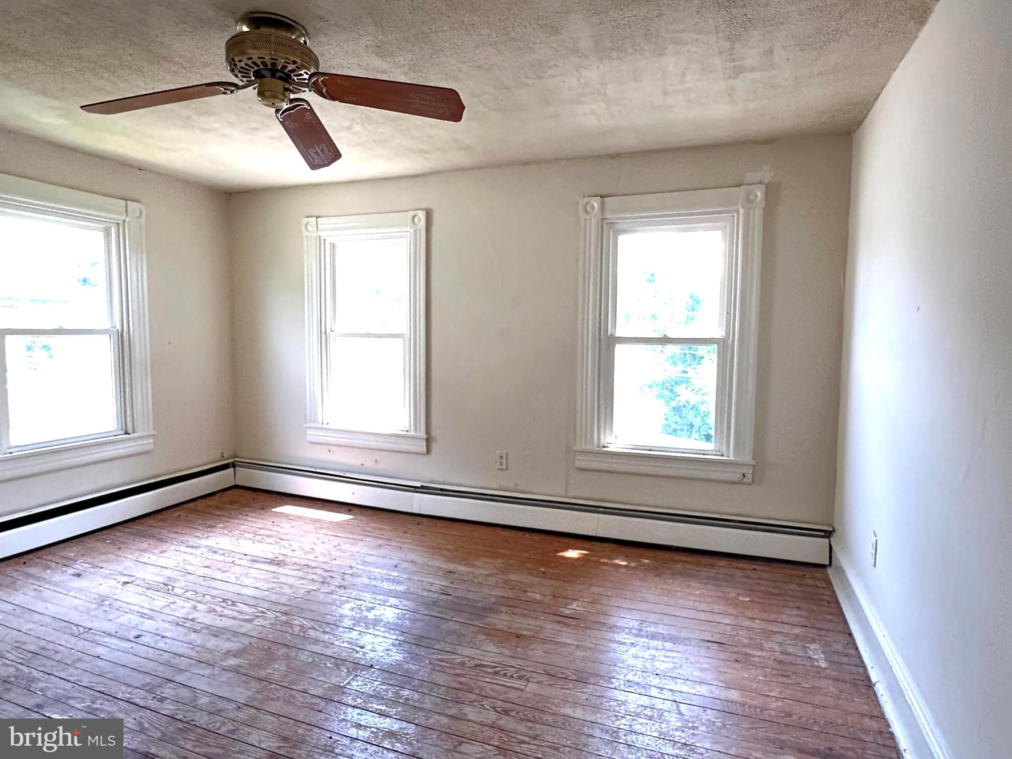21948 Main Street Hillsboro, MD 21641 - Photo 12 of 20 Bedroom