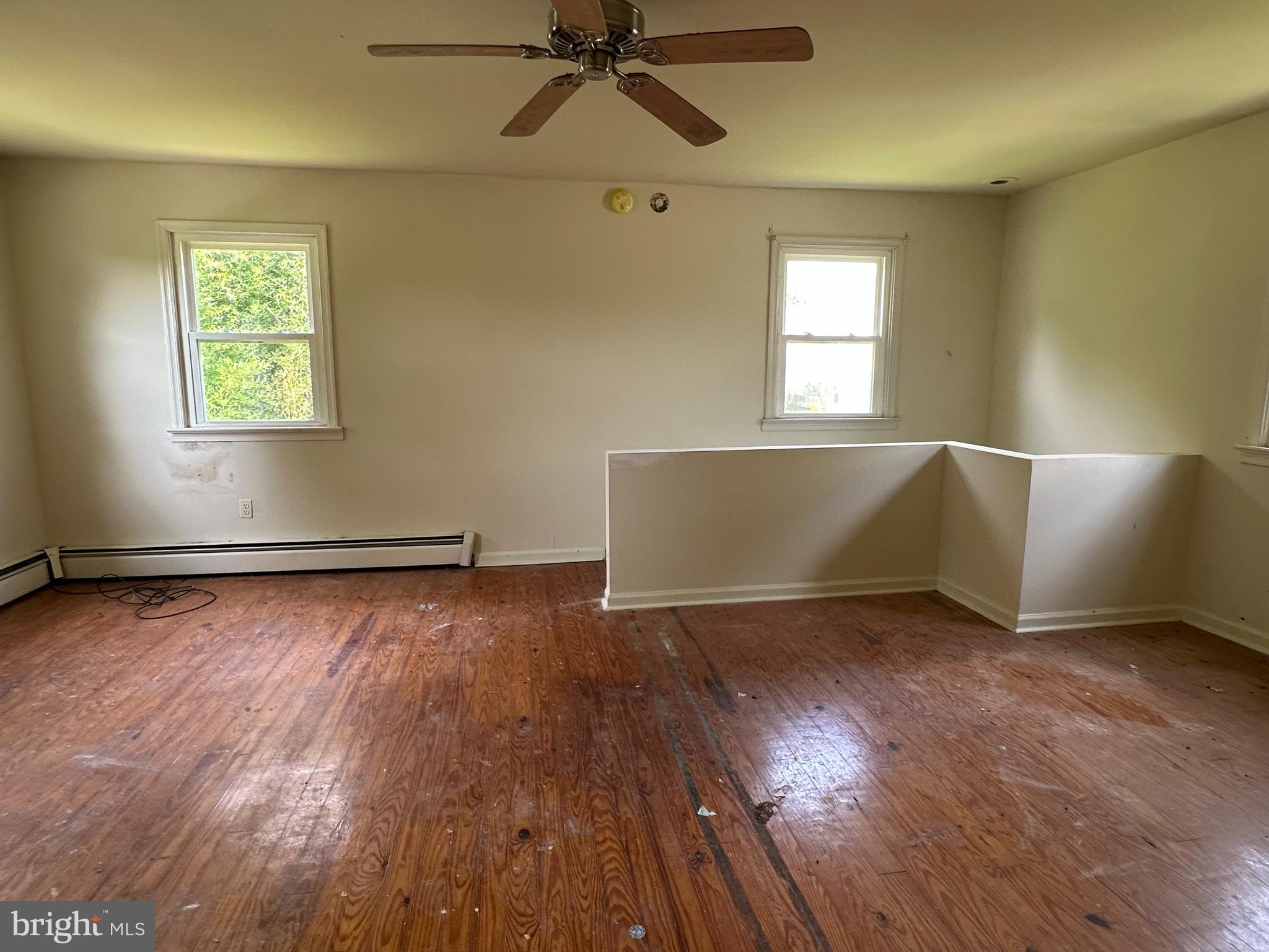 21948 Main Street Hillsboro, MD 21641 - Photo 15 of 20 Owner's BR with stairs to kitchen