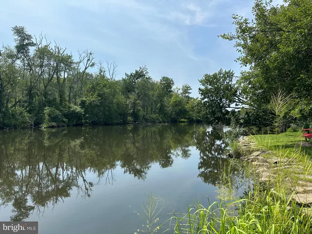 $189,900 | 21948 Main Street, Hillsboro, MD 21641