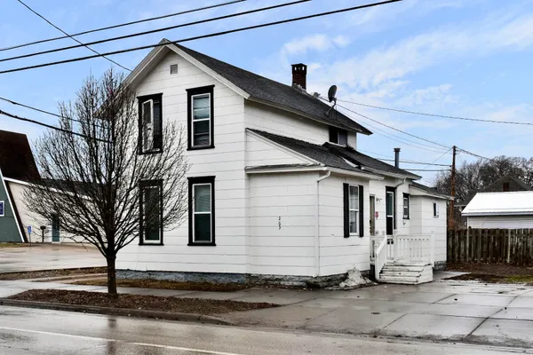 $199,900 | 263 Franklin Street, Winona, MN 55987