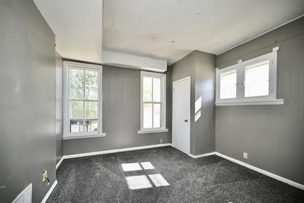 $199,900 | 263 Franklin Street, Winona, MN 55987