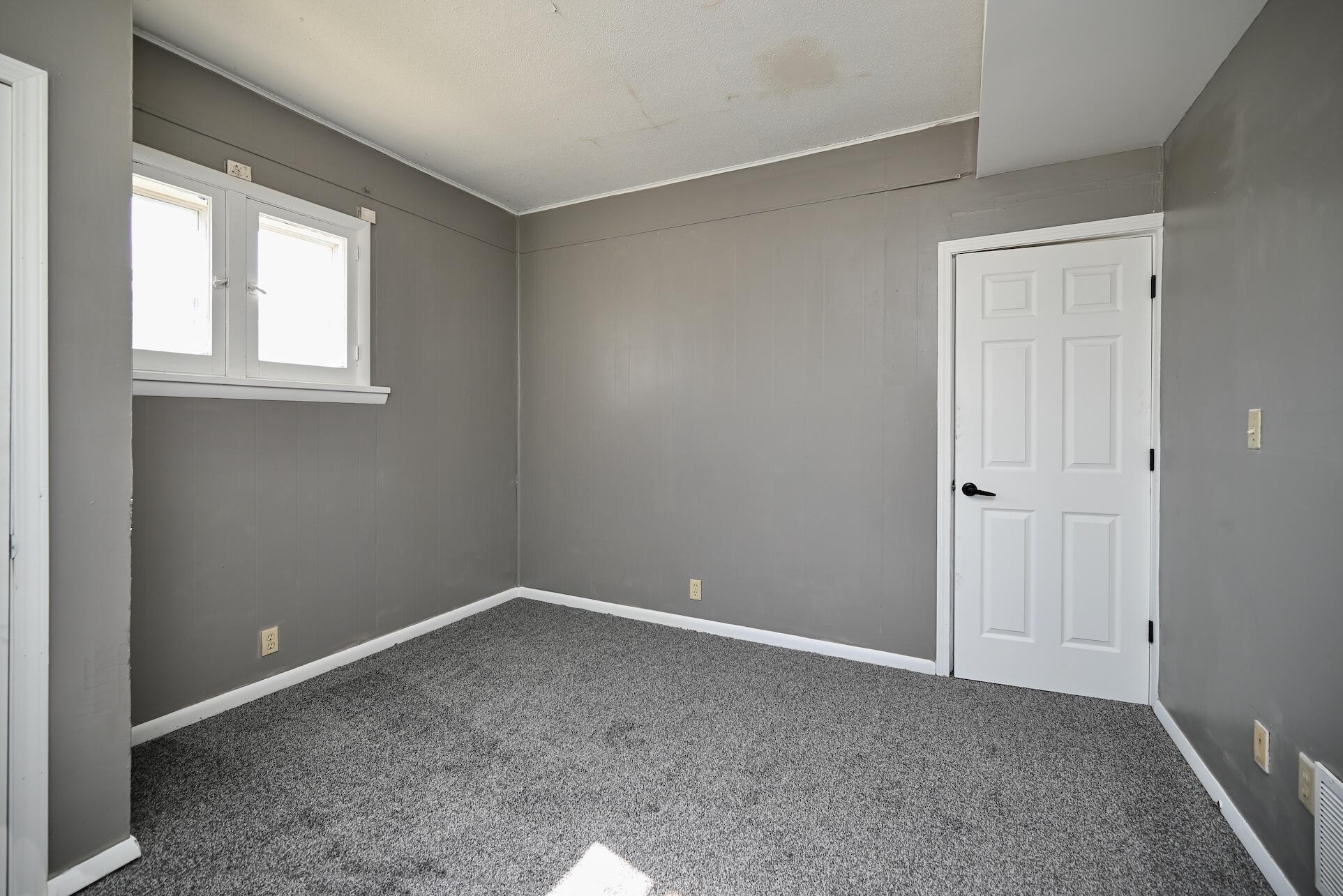 263 Franklin Street Winona, MN 55987 - Photo 15 of 28 14 Bedroom Two II