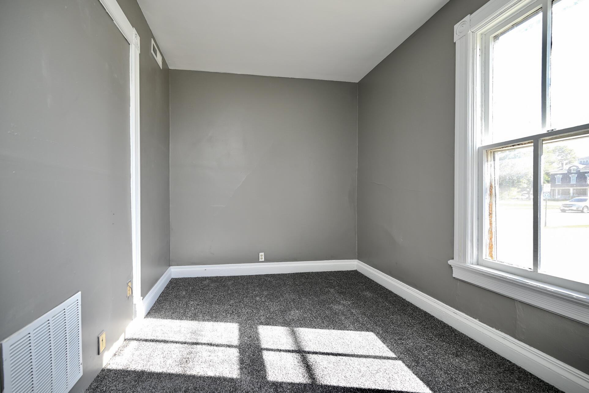 263 Franklin Street Winona, MN 55987 - Photo 17 of 28 15 Bedroom Three I