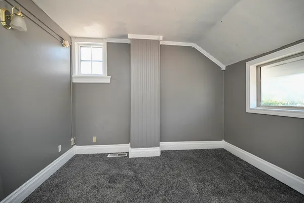 $199,900 | 263 Franklin Street, Winona, MN 55987