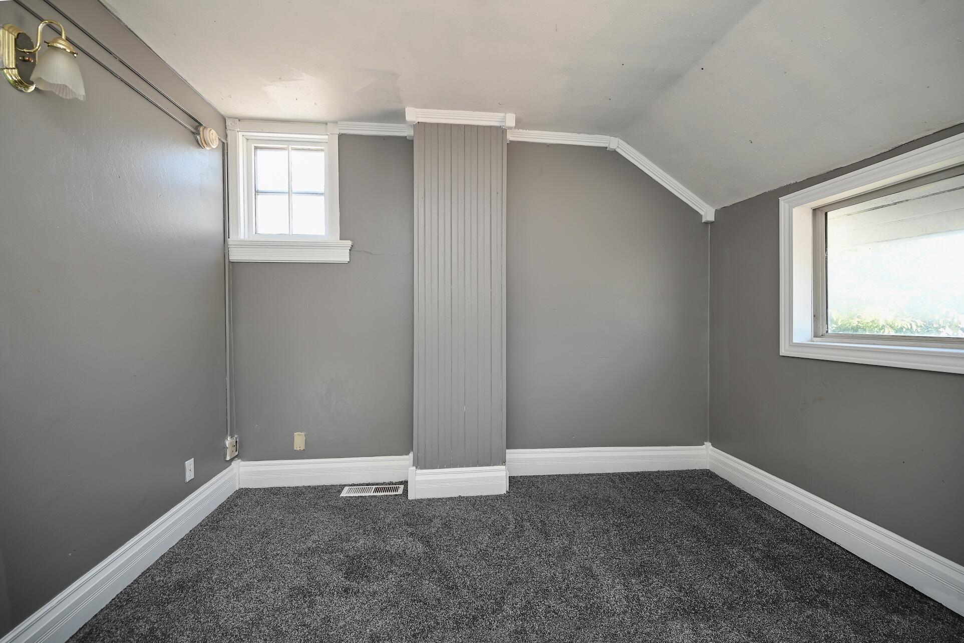 263 Franklin Street Winona, MN 55987 - Photo 19 of 28 17 UL Bedroom Four I