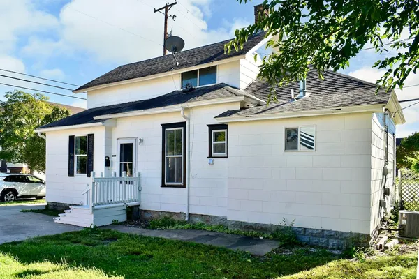 $199,900 | 263 Franklin Street, Winona, MN 55987