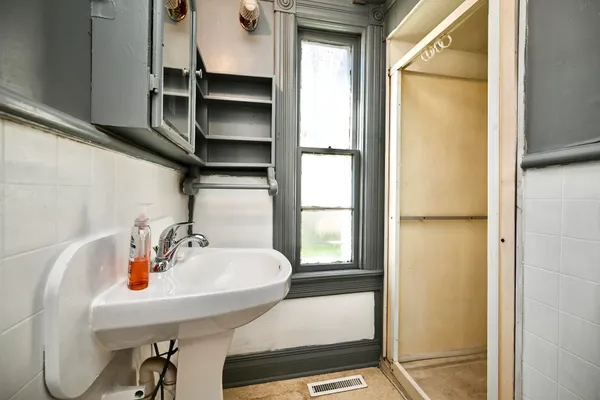 $199,900 | 263 Franklin Street, Winona, MN 55987