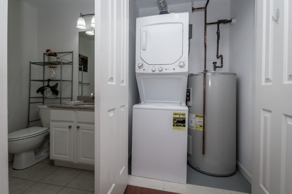 70 Washington Street, Unit 207 Haverhill, MA 01832 - Photo 19 of 40