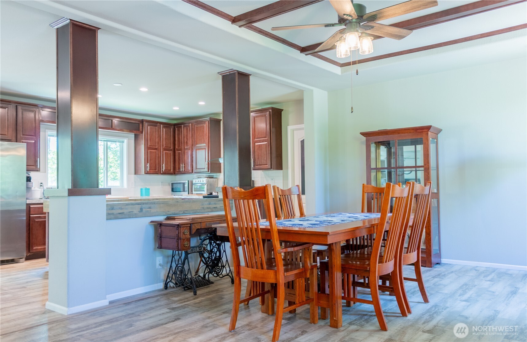 3111 East Rasor Road Belfair, WA 98528 - Photo 4 of 26 a dining room with furniture and window