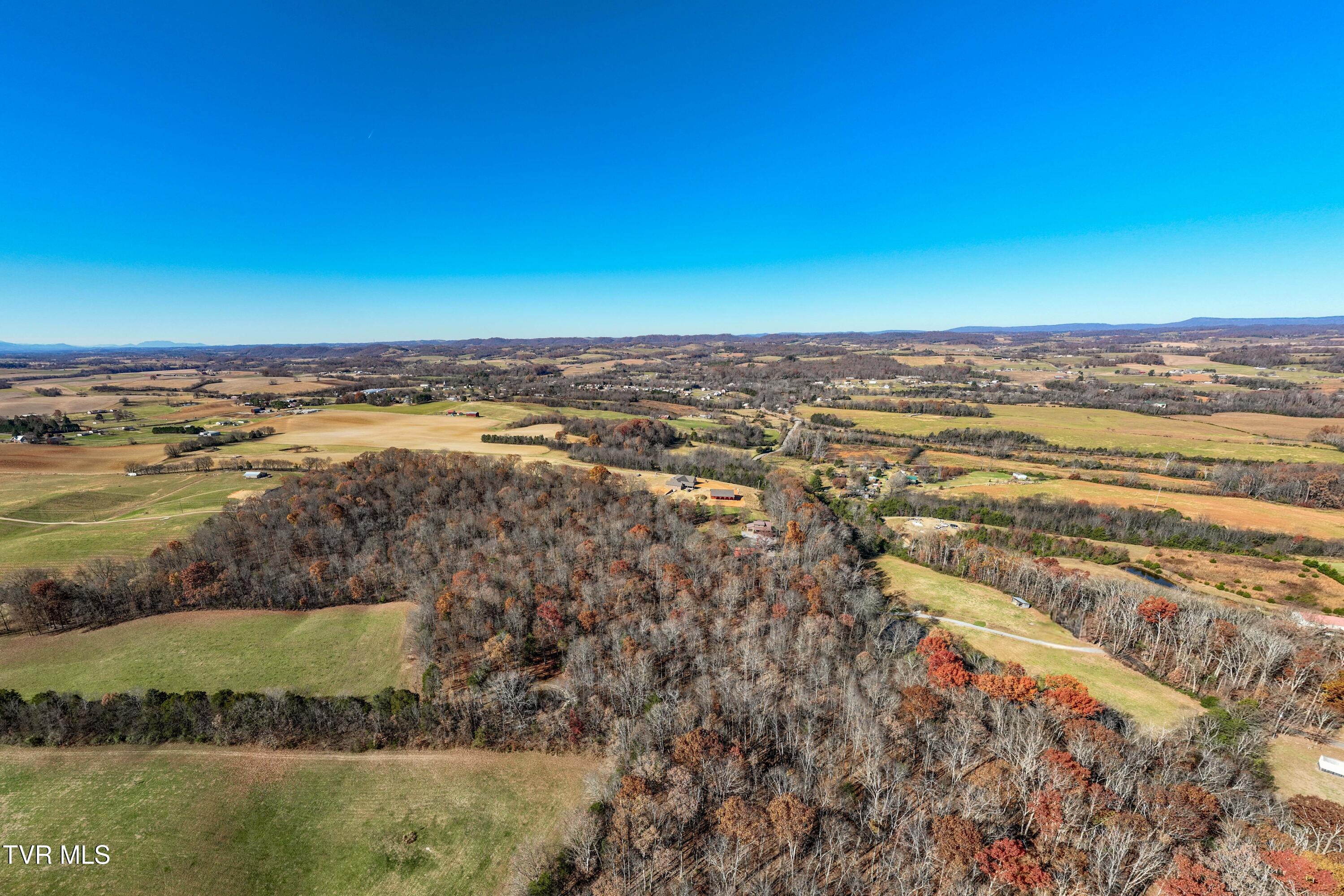 500 Urbana Road Limestone, TN 37681 - Photo 5 of 94 500 Urbana Rd (7 of 133)