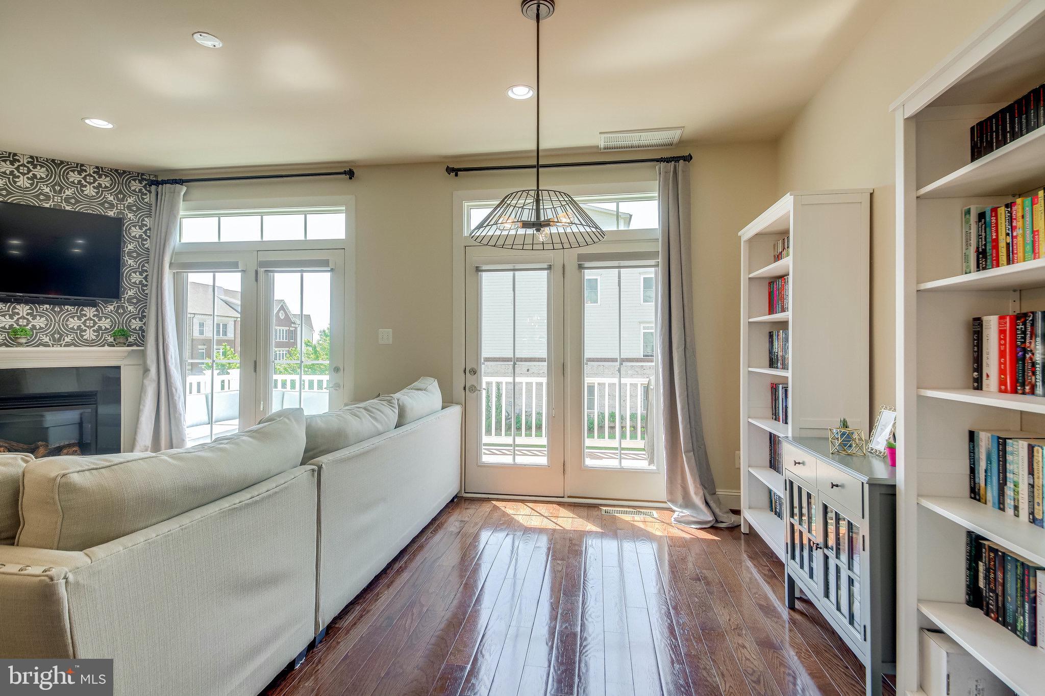 44711 Plympton Square Ashburn, VA 20147 - Photo 35 of 63