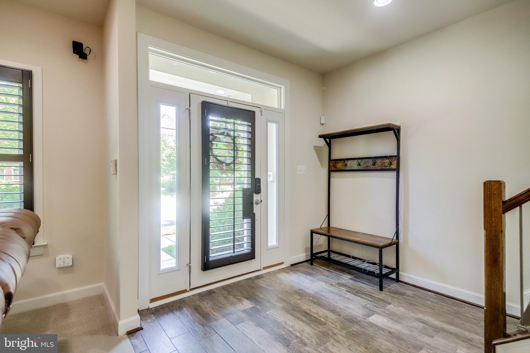 44711 Plympton Square Ashburn, VA 20147 - Photo 6 of 63