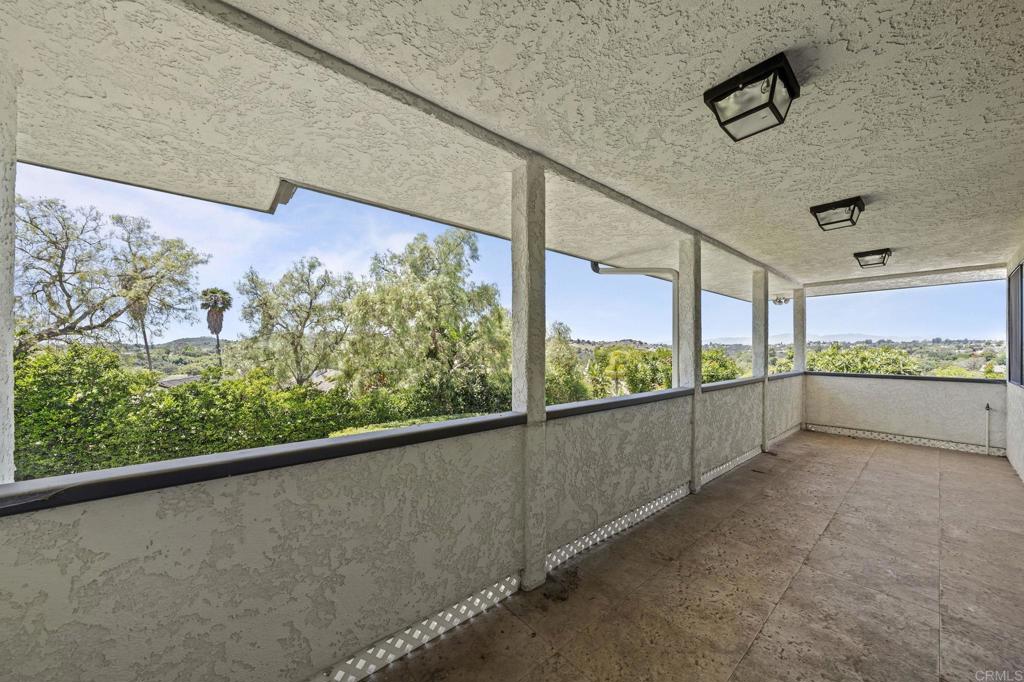 19 Gateview Drive Fallbrook, CA 92028 - Photo 44 of 79 19 Gateview Dr, Fallbrook, Luxury Home, Views, Attached ADU, Guard-Gated