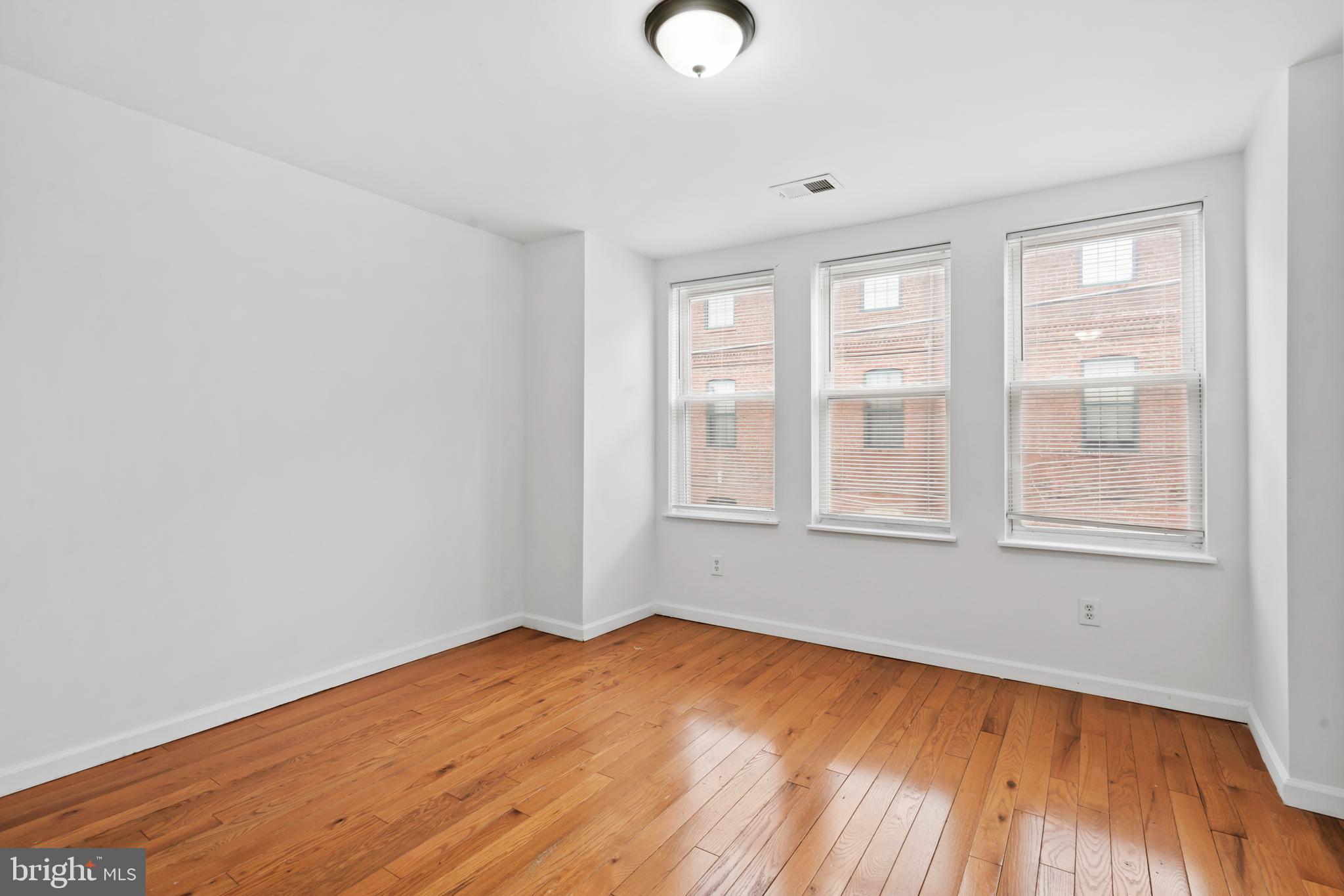 3191 Janney Street Philadelphia, PA 19134 - Photo 18 of 24