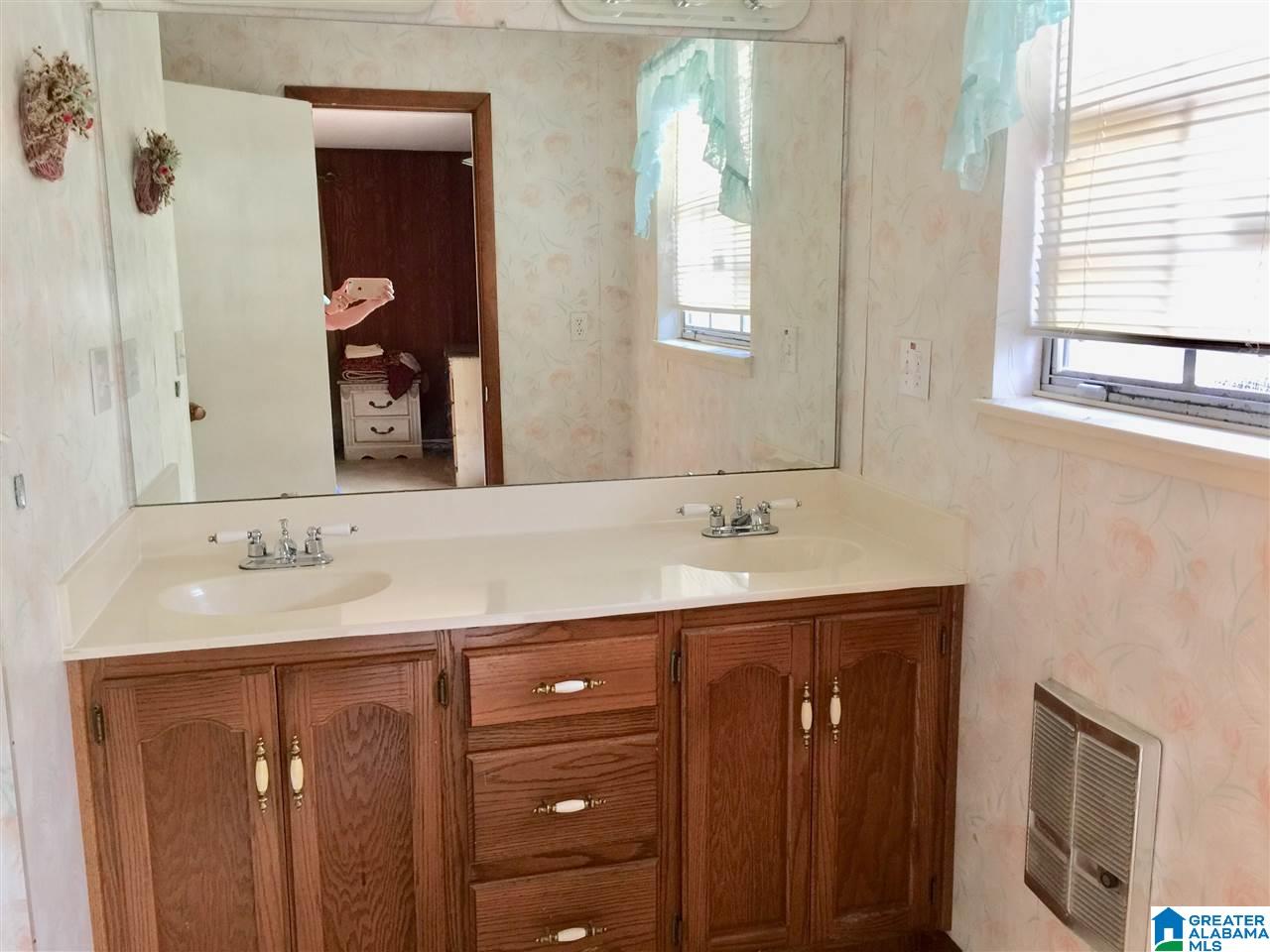 706 Lucas Street Morris, AL 35116 - Photo 19 of 26