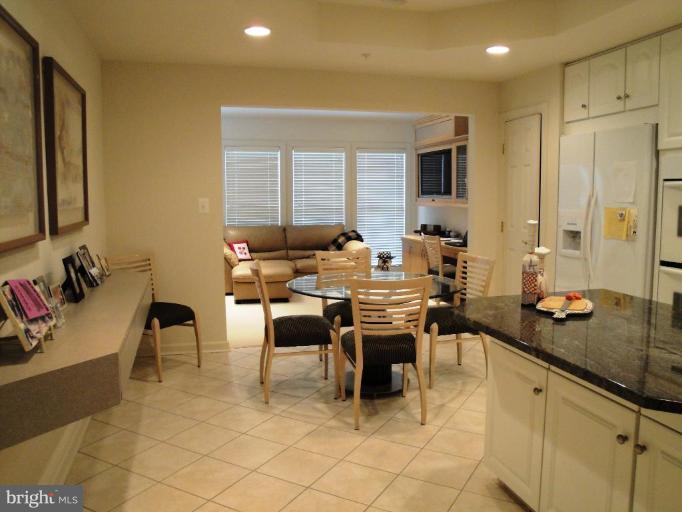 8517 Snowreath Road, Unit 8517 Pikesville, MD 21208 - Photo 26 of 27 Kitchen #3