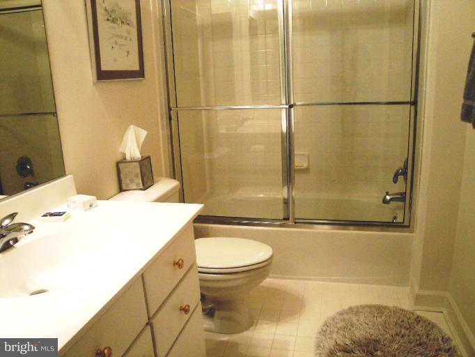 8517 Snowreath Road, Unit 8517 Pikesville, MD 21208 - Photo 27 of 27 Bath #2