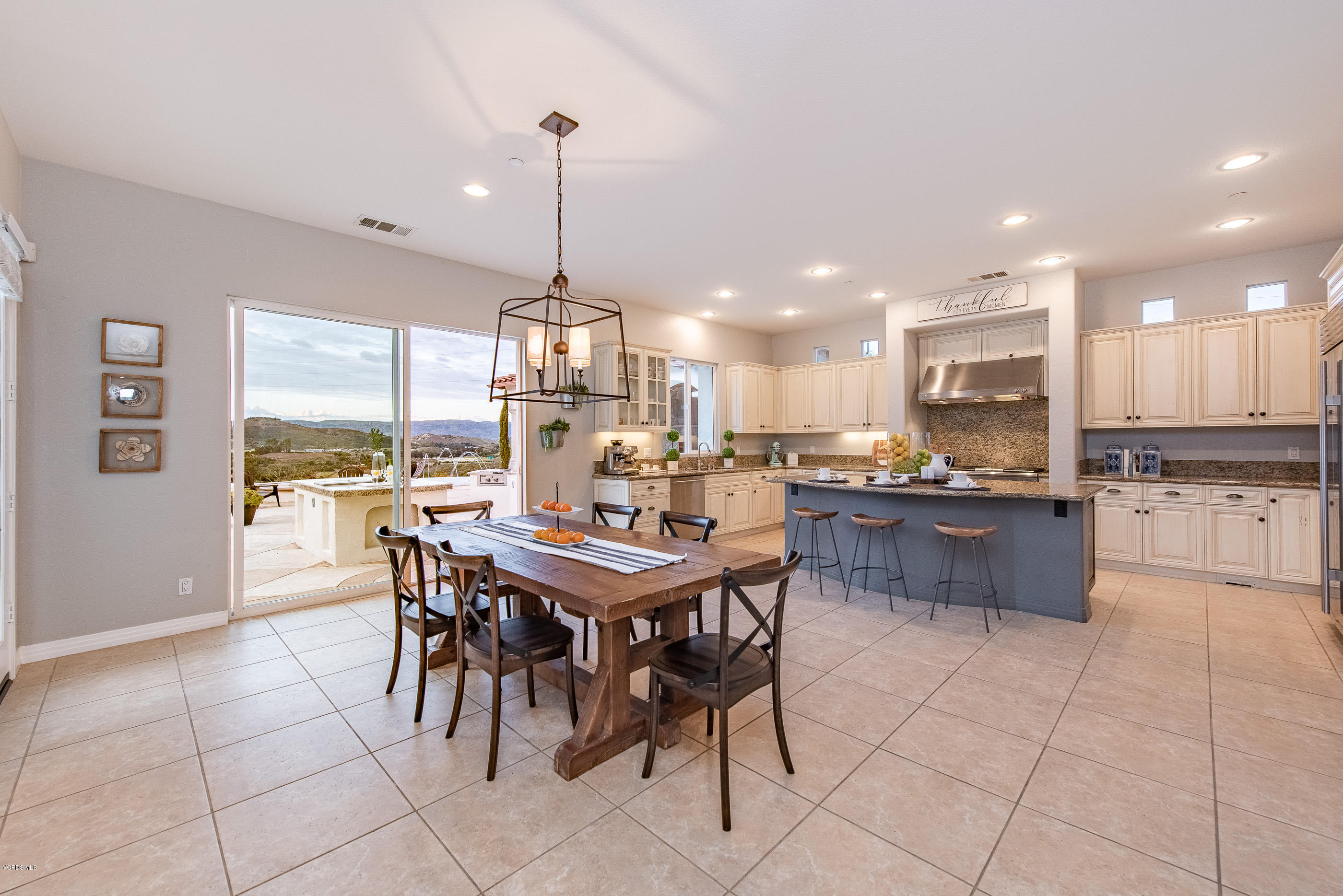 5018 Read Road Thousand Oaks, CA 93021 - Photo 25 of 100 5018 Read Rd Moorpark-17