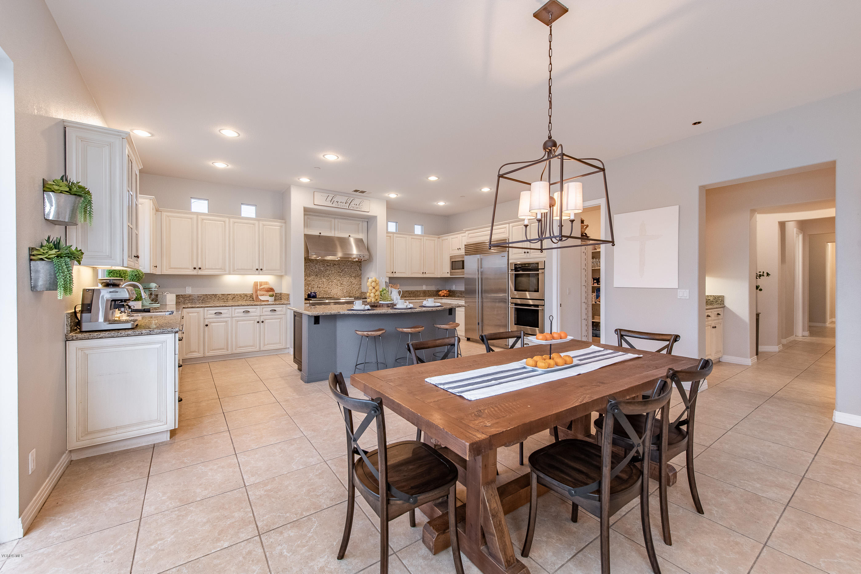 5018 Read Road Thousand Oaks, CA 93021 - Photo 26 of 100 5018 Read Rd Moorpark-18