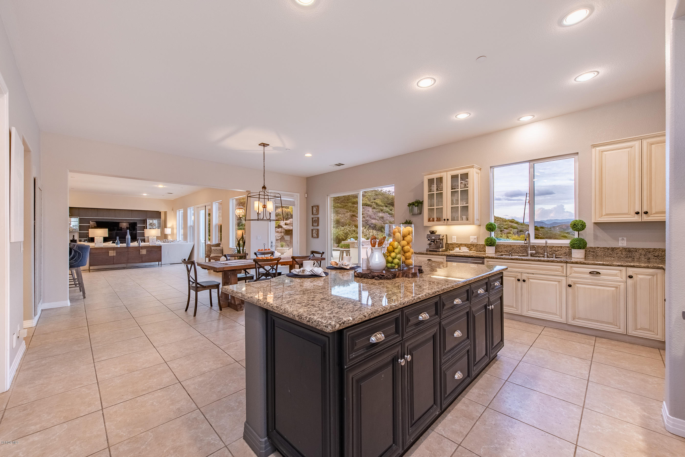 5018 Read Road Thousand Oaks, CA 93021 - Photo 29 of 100 5018 Read Rd Moorpark-20