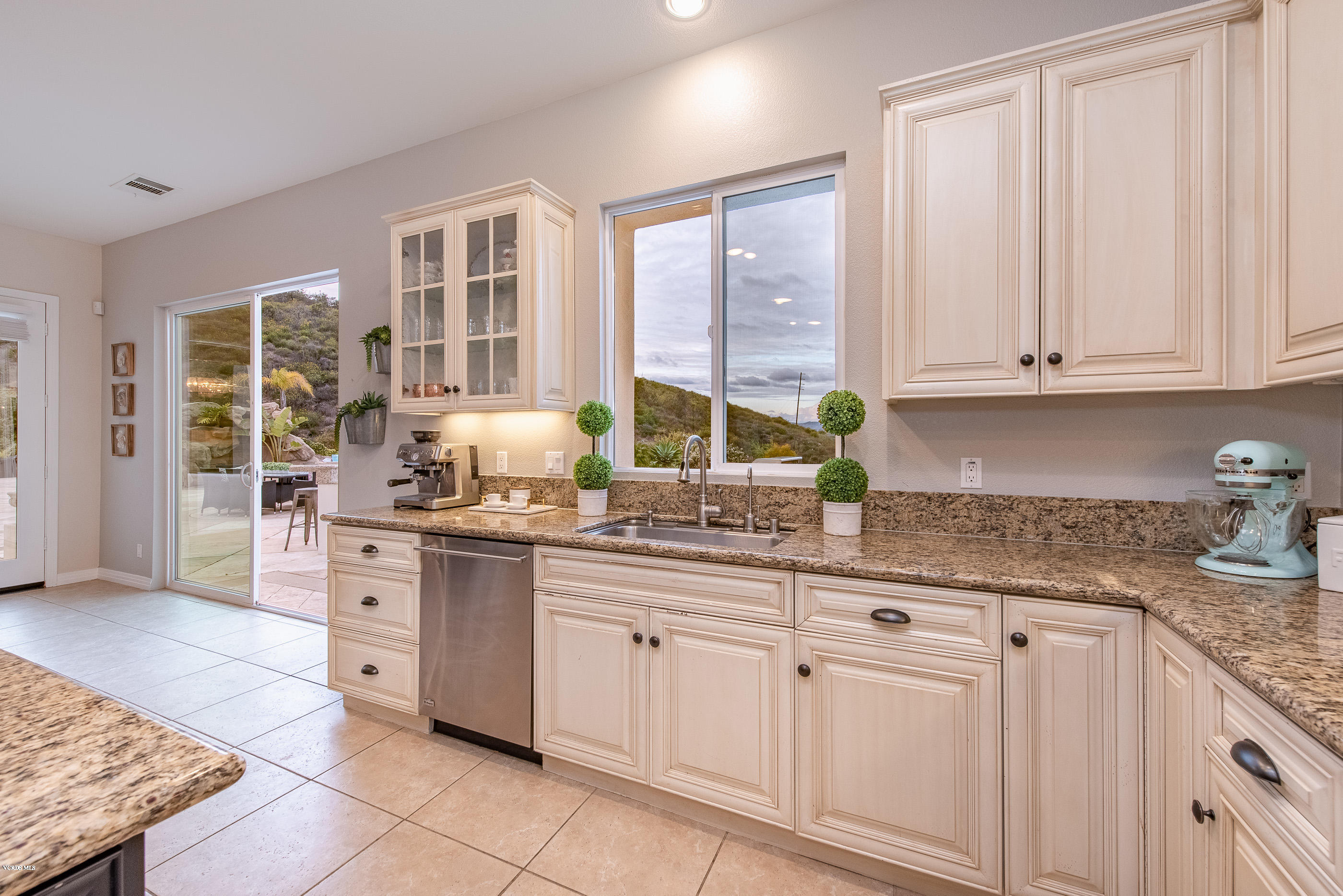 5018 Read Road Thousand Oaks, CA 93021 - Photo 31 of 100 5018 Read Rd Moorpark-22
