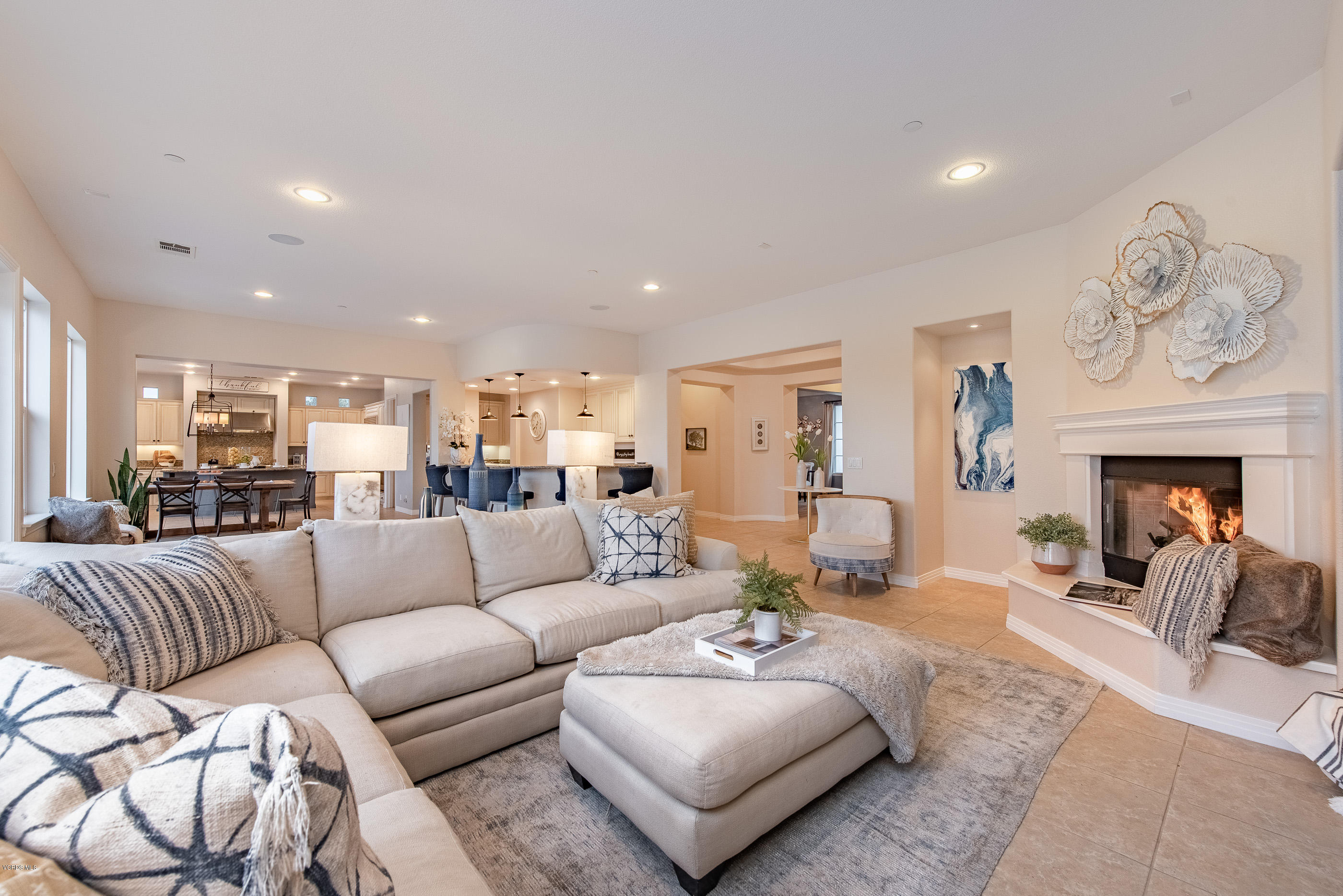 5018 Read Road Thousand Oaks, CA 93021 - Photo 38 of 100 5018 Read Rd Moorpark-11