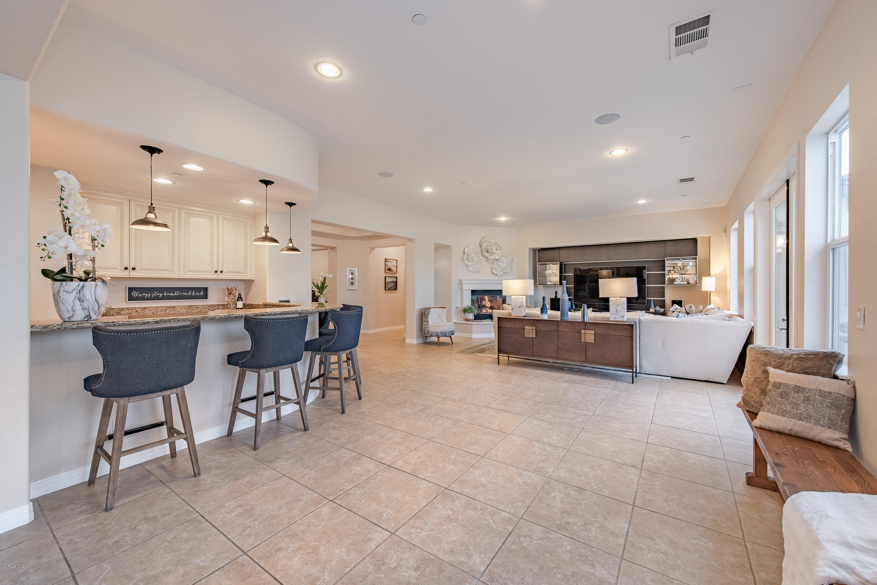 5018 Read Road Thousand Oaks, CA 93021 - Photo 42 of 100 5018 Read Rd Moorpark-15