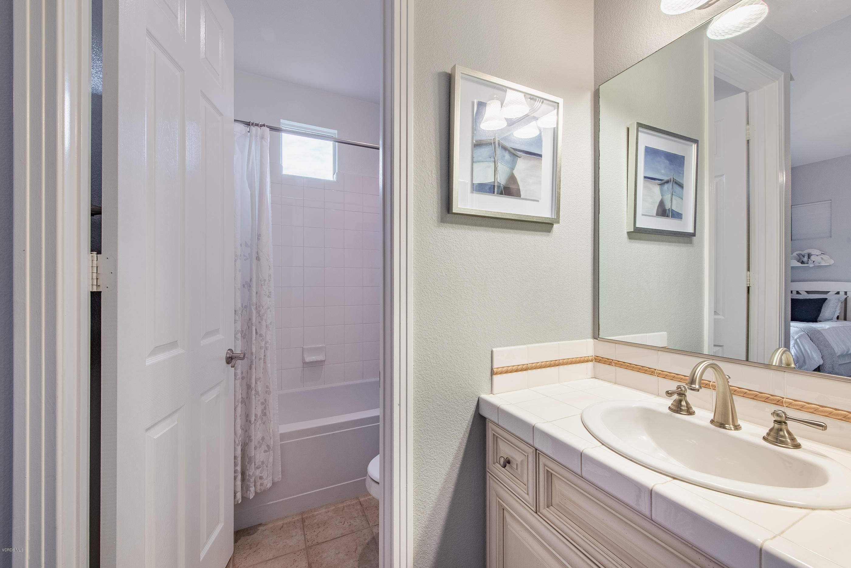 5018 Read Road Thousand Oaks, CA 93021 - Photo 53 of 100 5018 Read Rd Moorpark-46