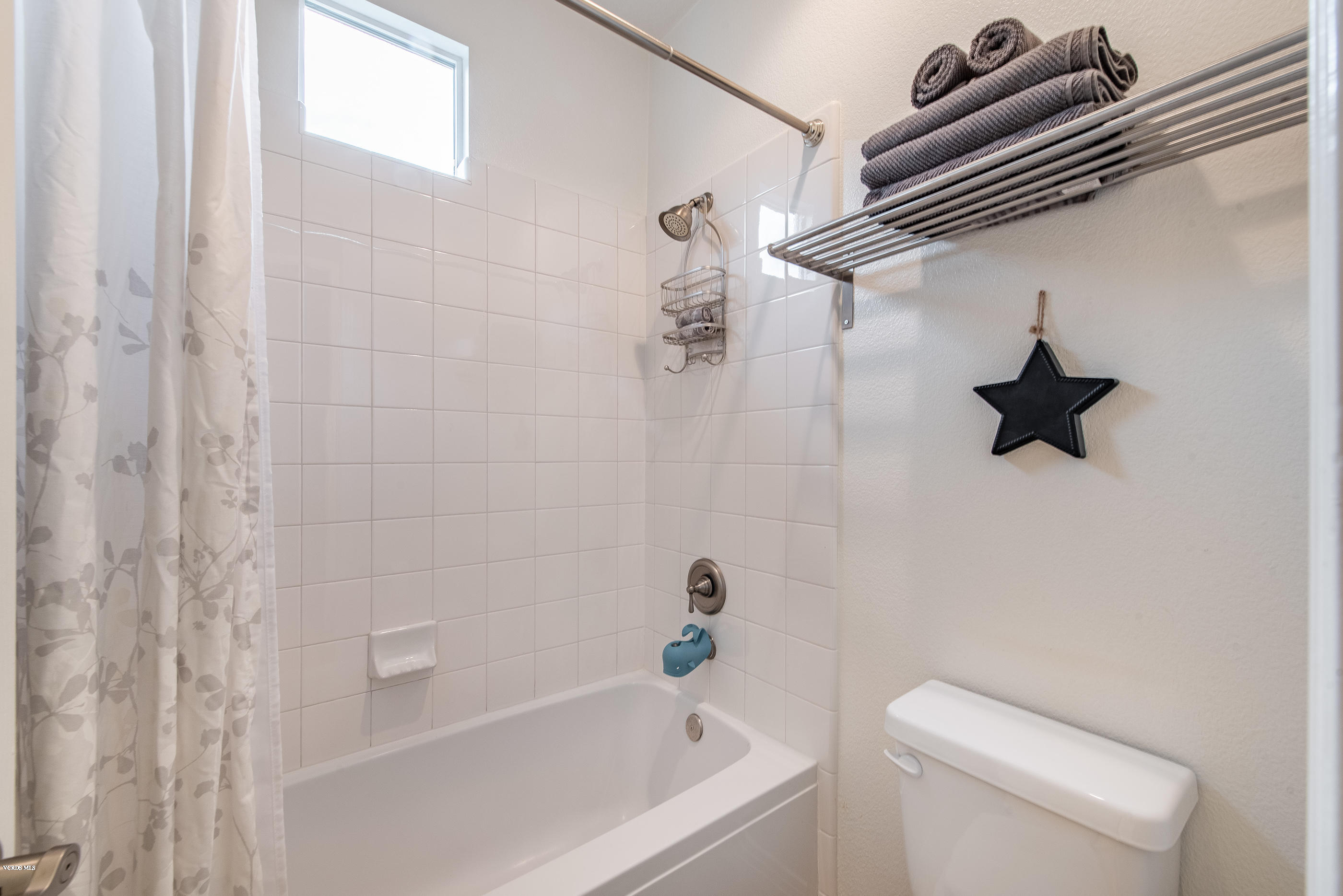 5018 Read Road Thousand Oaks, CA 93021 - Photo 56 of 100 5018 Read Rd Moorpark-47