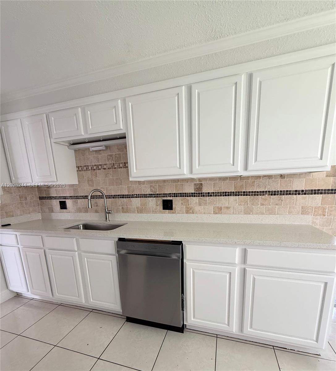 22217 Southwest 61st Avenue Boca Raton, FL 33428 - Photo 8 of 32