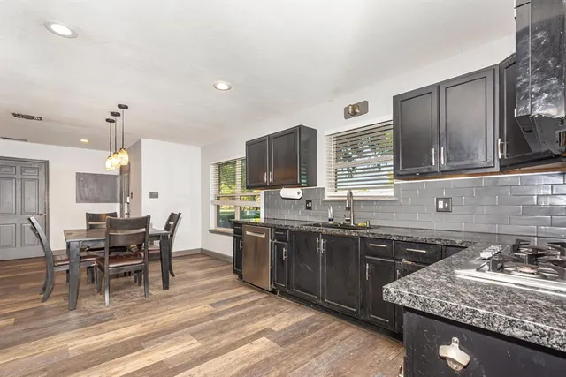 $370,000 | 2201 North Mill Street, Lewisville, TX 75057