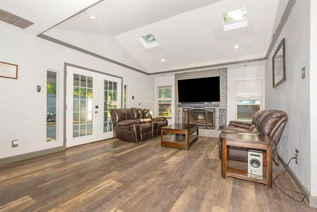 $370,000 | 2201 North Mill Street, Lewisville, TX 75057