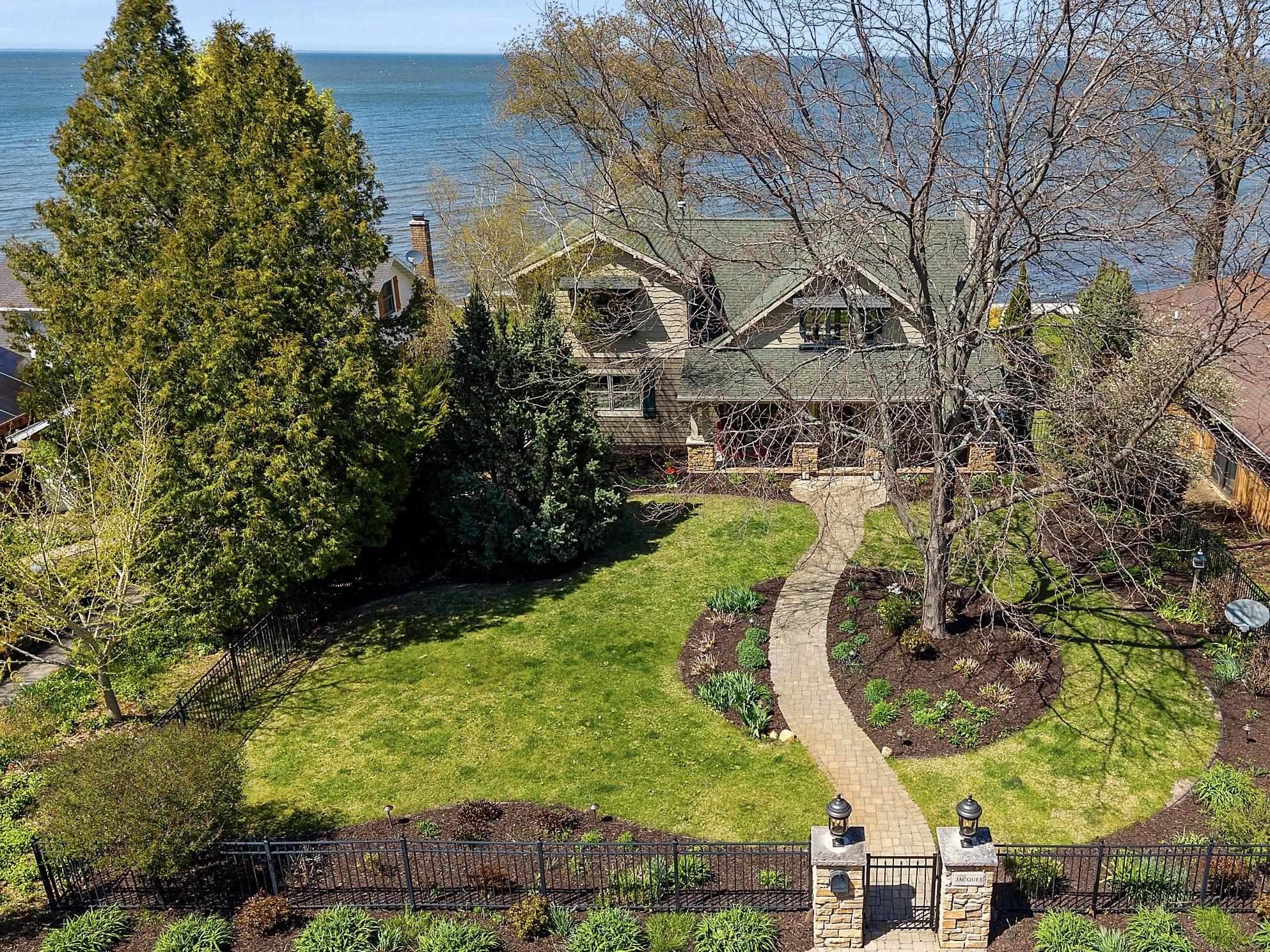 6039 Sunset Shores Road Luxemburg, WI 54217 - Photo 1 of 90