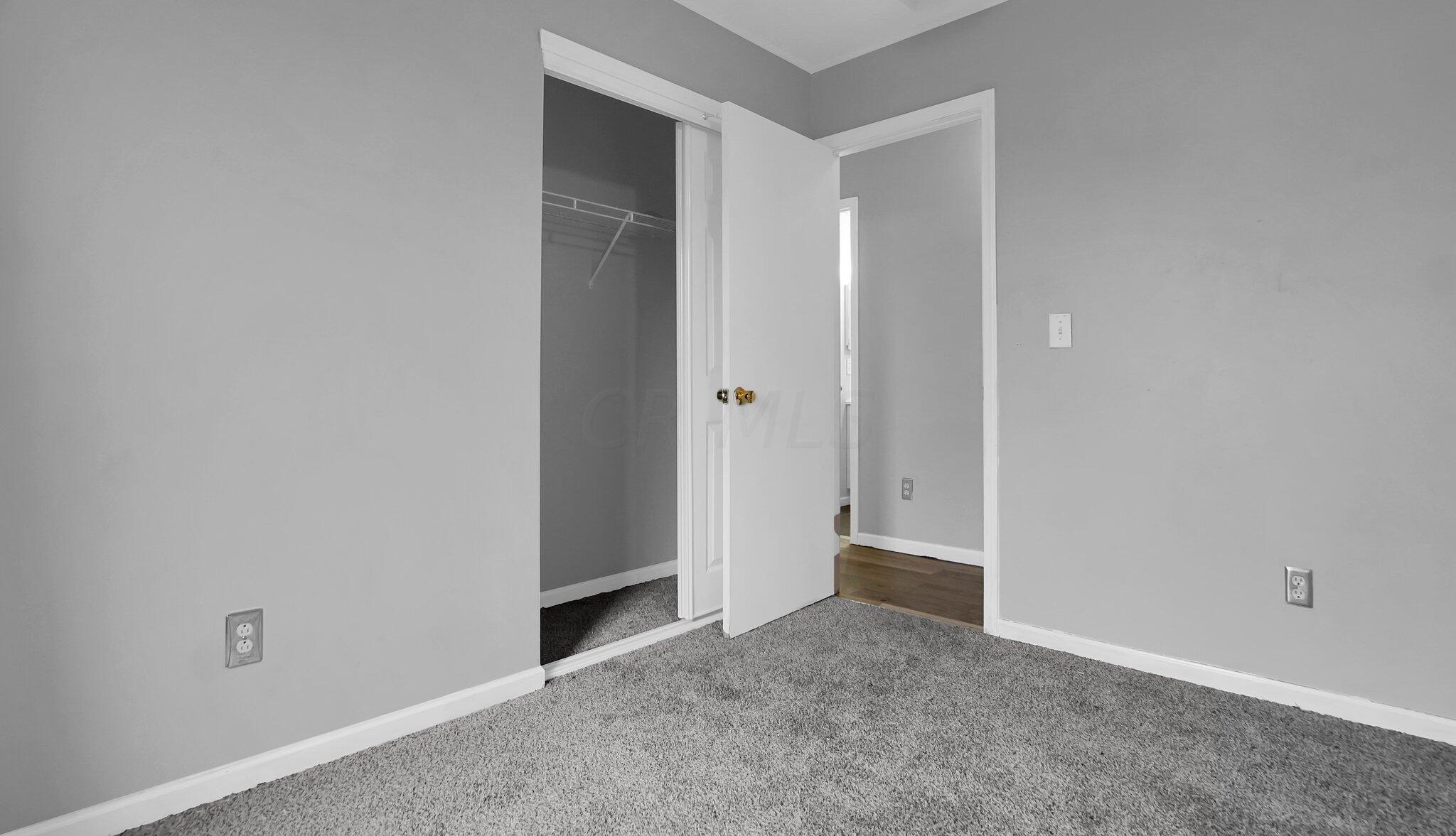 3685 Roxmore Court Columbus, OH 43232 - Photo 20 of 32 11-web-or-mls-3685-roxmore-ct