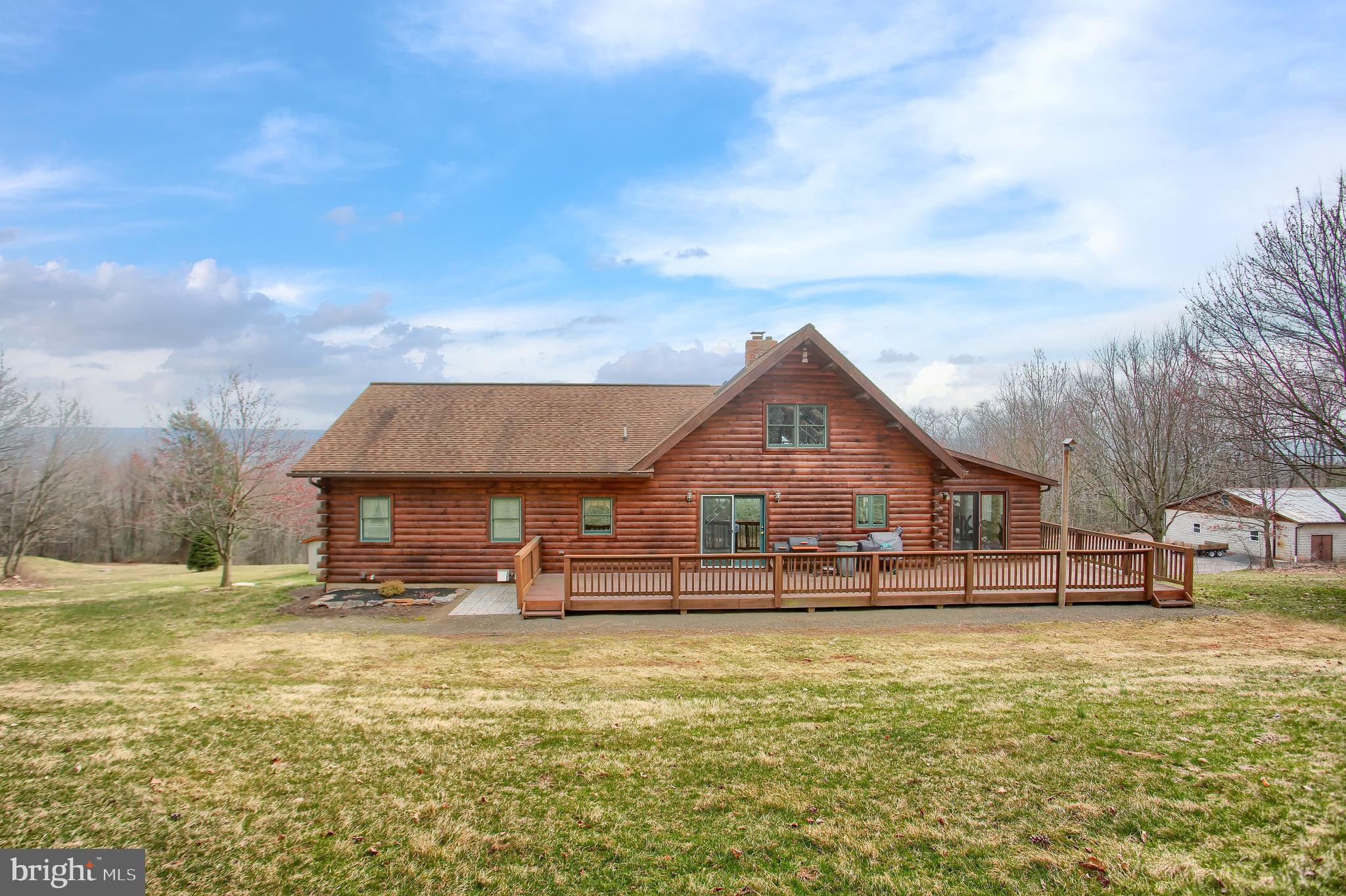 338 Pleasant View Road Halifax, PA 17032 - Photo 3 of 43
