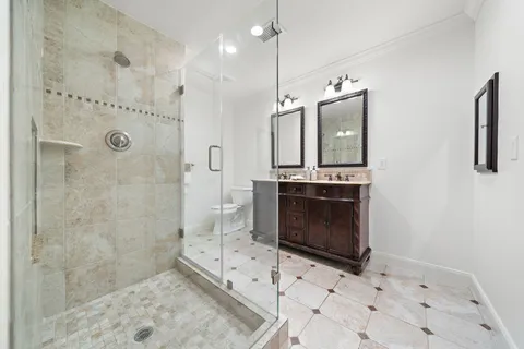 $295,000 | 6434 Burgoyne Dr., Unit 109, Houston, TX 77057