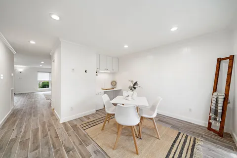 $295,000 | 6434 Burgoyne Dr., Unit 109, Houston, TX 77057