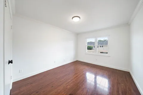 $295,000 | 6434 Burgoyne Dr., Unit 109, Houston, TX 77057