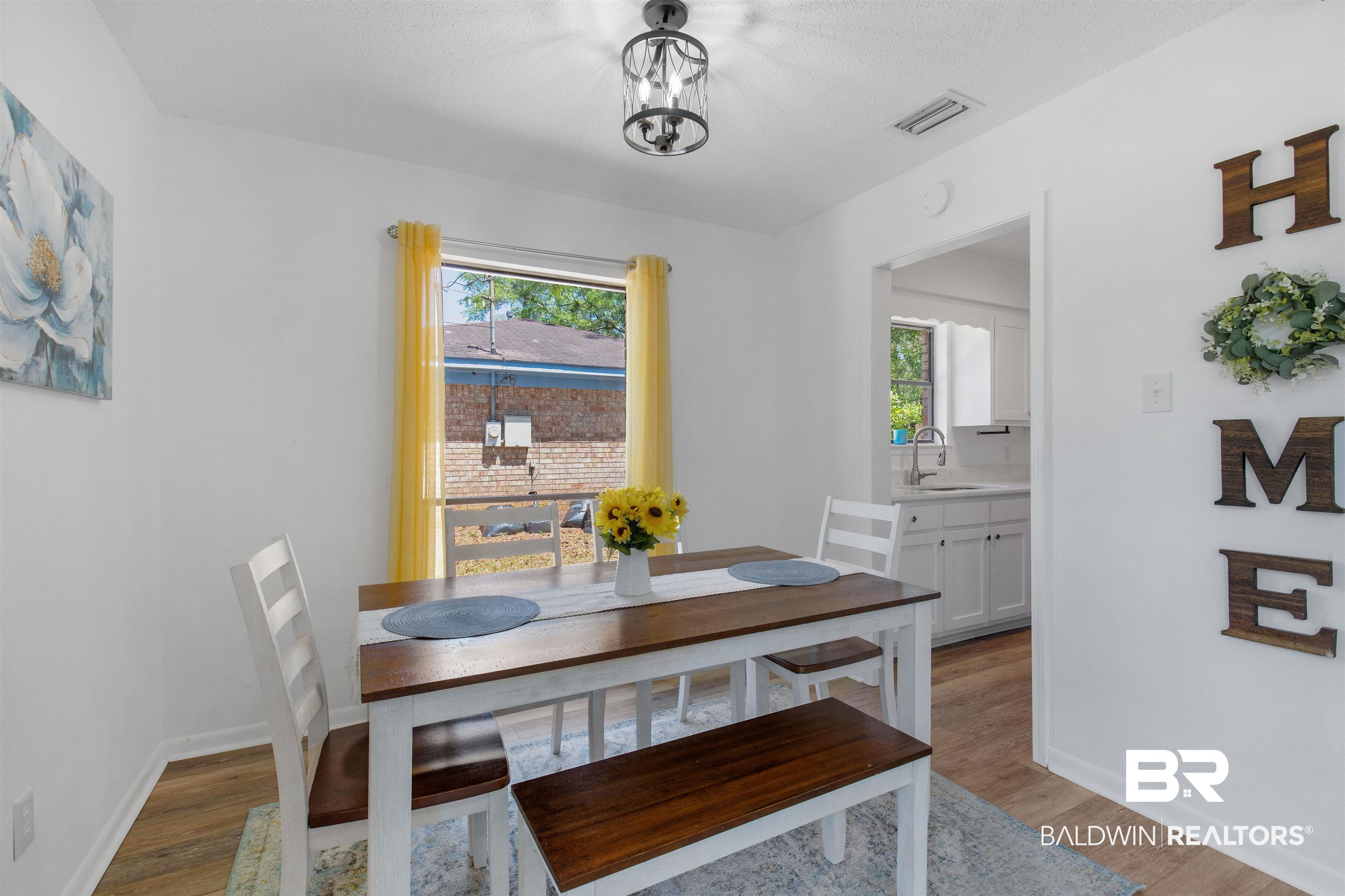 2020 Holleman Drive Mobile, AL 36618 - Photo 7 of 19