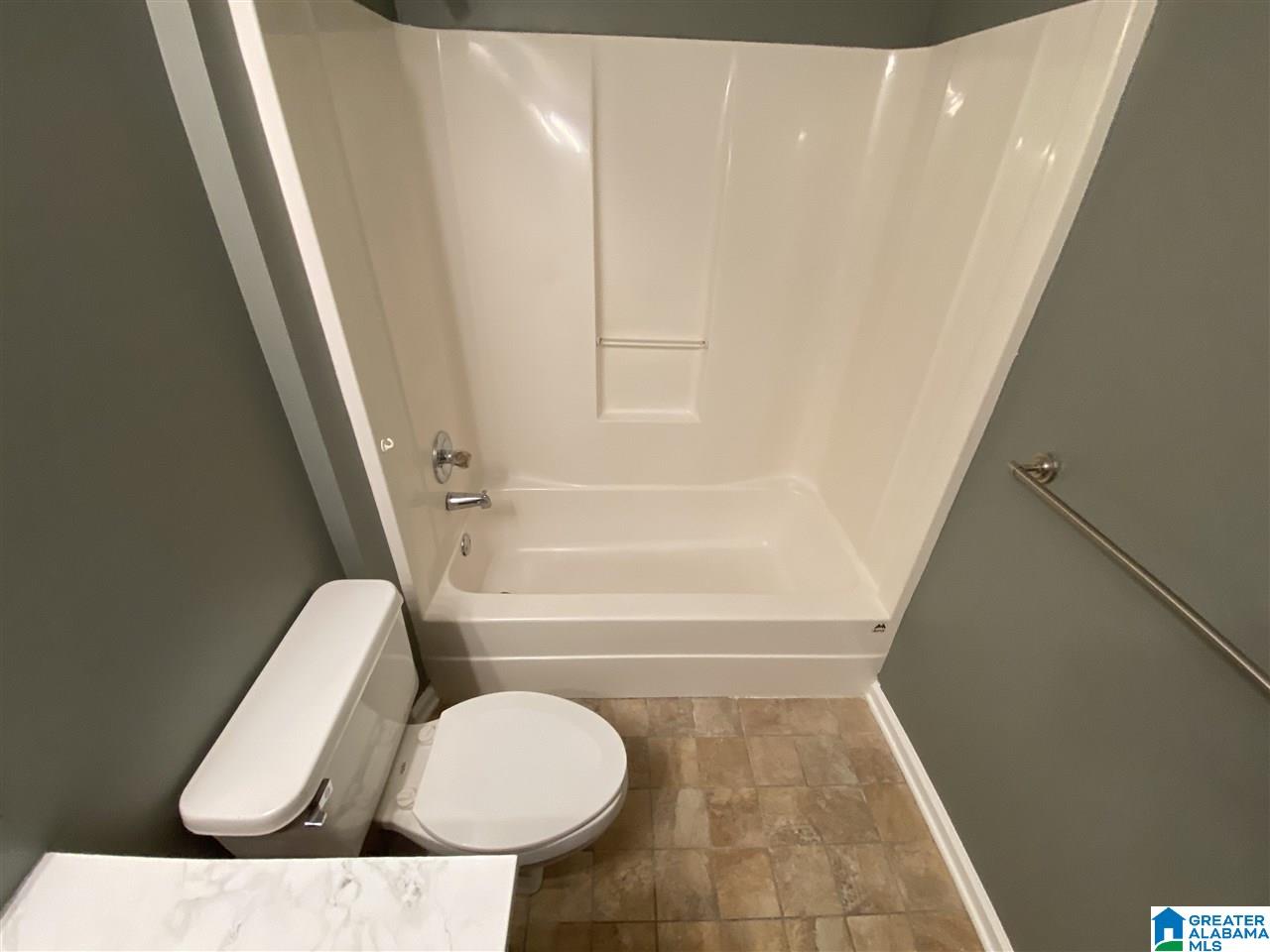 514 Flint Hill Road Bessemer, AL 35022 - Photo 18 of 31