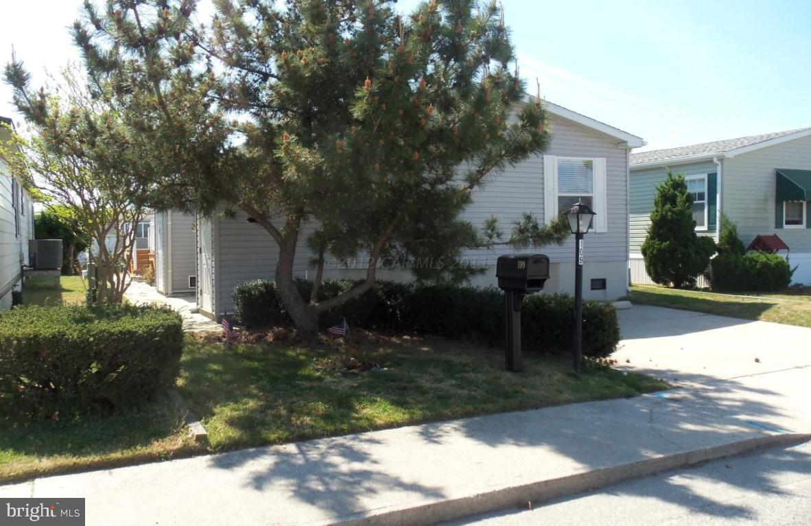 109 Pine Tree Road Ocean City, MD 21842 - Photo 3 of 34 Gallery Image 3