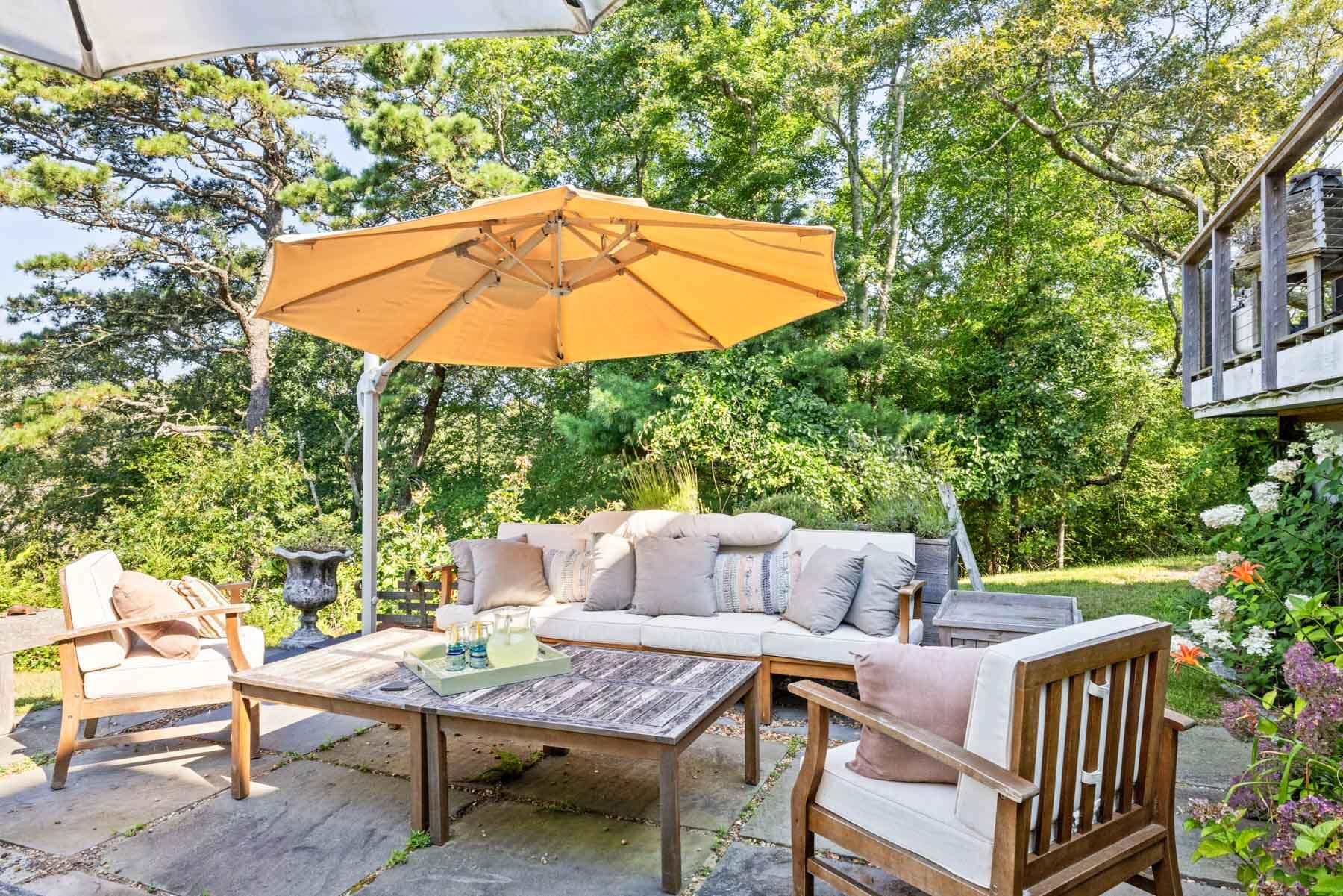 47 Stonebridge Road Vineyard Haven, MA 02568 - Photo 7 of 29 47 Stonebridge Road, West Tisbury-web-6