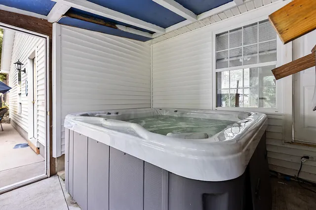 $485,000 | 336 Main Street, Winthrop, ME 04364