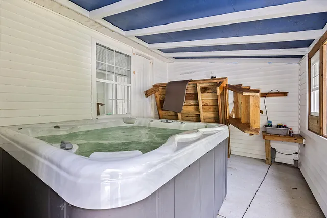 $485,000 | 336 Main Street, Winthrop, ME 04364