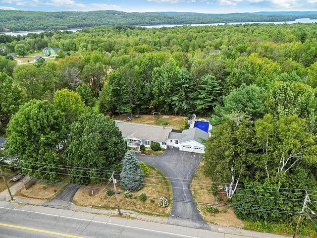 $485,000 | 336 Main Street, Winthrop, ME 04364